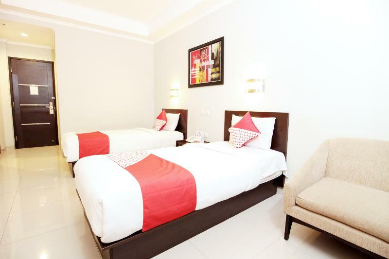 Urbanview Hotel Grand Malabar Bandung Eksteriør bilde